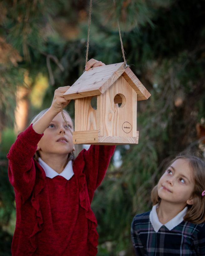 💚 Vylepšené krmítko, poloviční cena a radost pro všechny kolem! Díky skvělé zpětné vazbě od @birdlife_cz a...